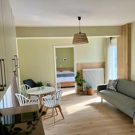 Woodland Retreat * Эдесса
